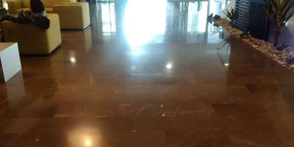 5 Star Hotel Gris Pulpis Floor