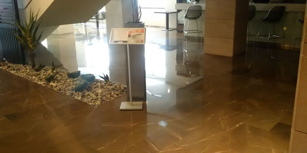 5 Star Hotel Gris Pulpis Floor