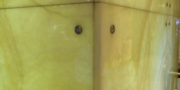 Golden Veined Honey Onyx
