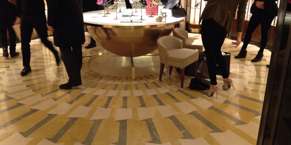 Beautiful circular fan design beneath central display table