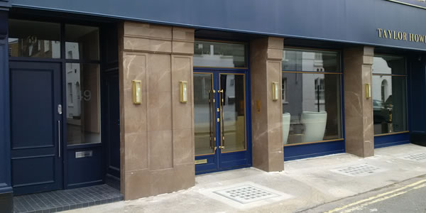 Knightsbridge facade in Gris Pulpis
