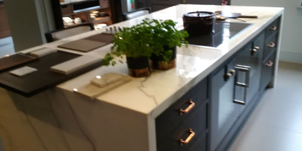 Kitchen with bookmatched Calacatta Oro