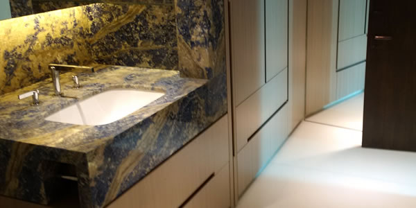 Super Luxury Kensington Mansion