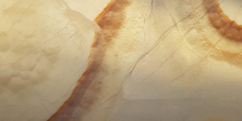 Onyx Vanilla White